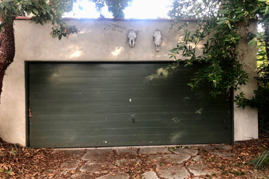 Citrus Spanish-bungalow garage studio