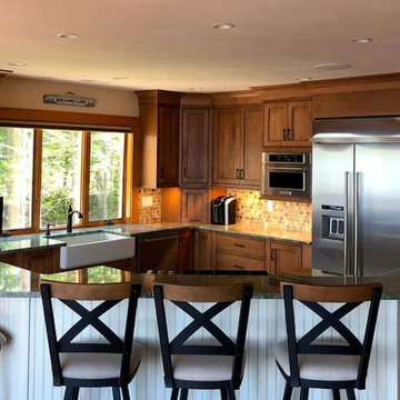 Kitchen & Island Dining Area