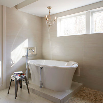 Thomas Pond Master Suite