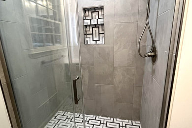 Example of a bathroom design in Charlotte