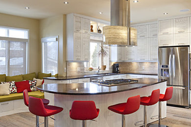 Kitchen - contemporary kitchen idea in Other