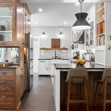 Contemporary Farmhouse