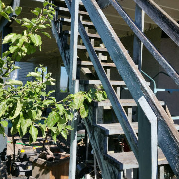 Deck Renovation w/Privacy Wall - BEFORE