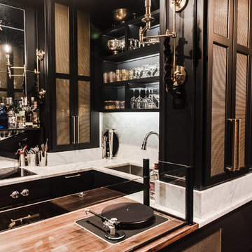 Luxe Cocktail Bar & Listening Room