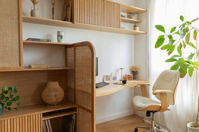 Réalisation d'un bureau minimaliste.