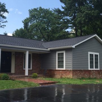 LP SmartSide 8" Lap Siding - Pelican Gray/White - Creve Coeur, MO