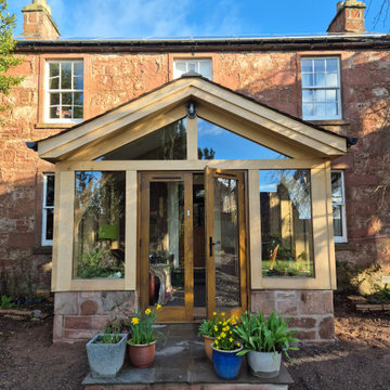 Kirriemuir Oak Framed Porch