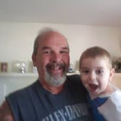 Troy Menards foto