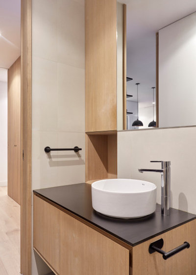 Moderno Cuarto de baño by La Reina Obrera - Arquitectura e Interiorismo