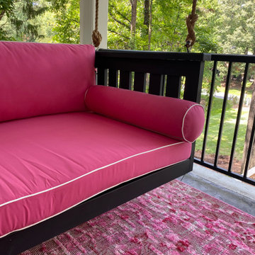 HOT PINK Day Bed - Providence Plantation