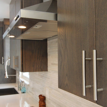 Clean and Modern Kitchen