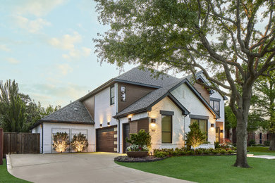 Example of an exterior home design in Dallas