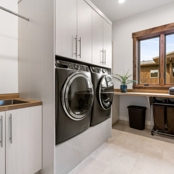 Custom Laundry Room Cabinets
