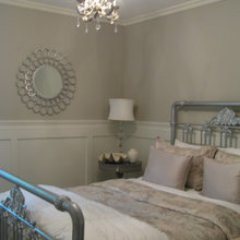 Small guest bedroom