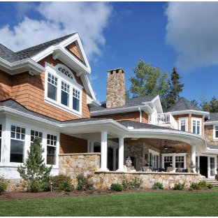 75 Most Popular Traditional Exterior Home Design Ideas for 2019