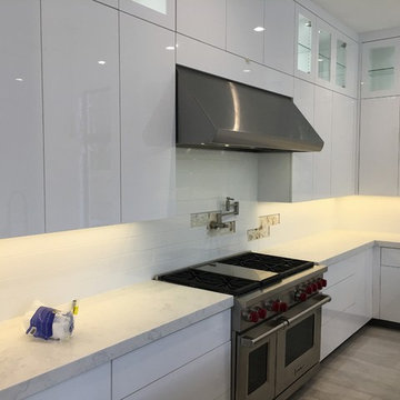 Boca Raton High Gloss White Acrylic Kitchen Cabinetry