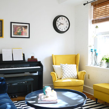 PHILADELPHIA GRAPHIC ALL-ACTIVITIES LIVING ROOM