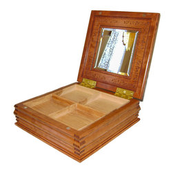 Small Items - Jewelry Boxes And Organizers