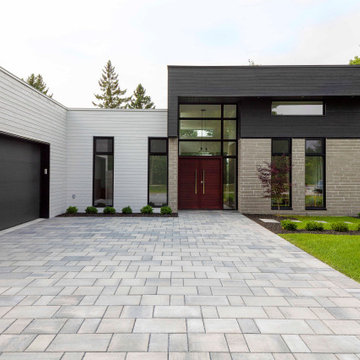 Cowansville Modern Driveway Design