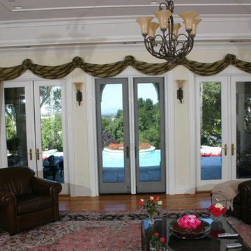 Traditional Drapes in Portola Valley