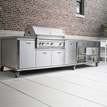 Stainless Outdoor Kitchen