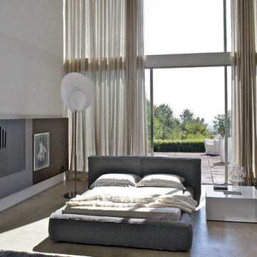 Fluff Designer Platform Bed by Bonaldo
