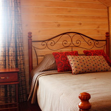 Schlafzimmer mit Dachschräge