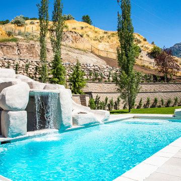 Luxury Pool