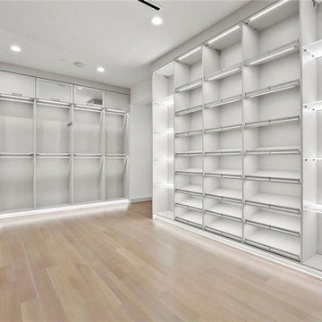 Parkside Condominium