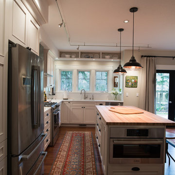 Transitional Craftsman Kitchen