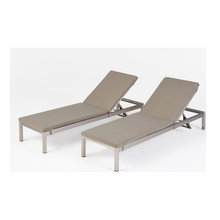 Lakehouse dock furniture