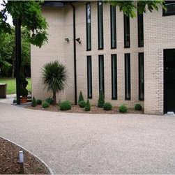Resin Bound surfacing Driveways - Landscaping Stones And Pavers