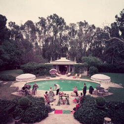 Slim Aarons, Scone, Madame? c. 1960 - Paintings