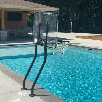 Cedar Rapids, IA - Contemporary - New Concrete Swimming Pool Construction