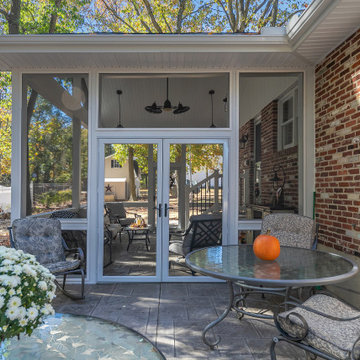 Screen Porch & Patio - Thorofare