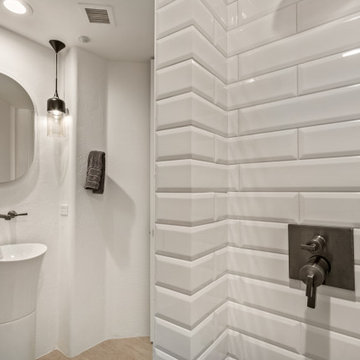 Nolina Trail - Warm Contemporary