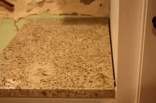 Granite Countertop Gaps Poor Install, How To Caulk Granite Countertops