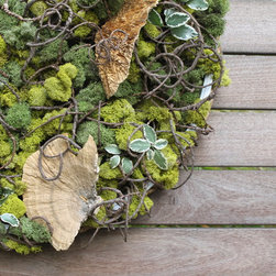 Holiday Wreaths - Outdoor Decor