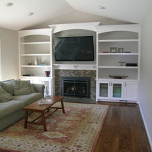 TV/Bookshelf