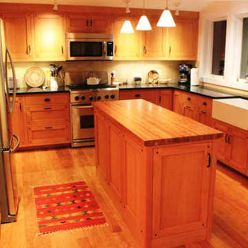 Custom Kitchen Cabinetry