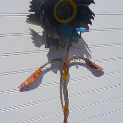 Saw Blade Flowers - Home Decor