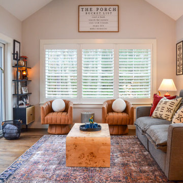 Swanky sunroom