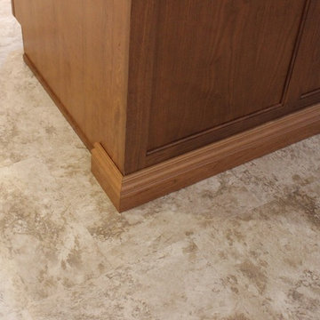 Erie, IL- Cherry Compliments Oak in a Remodeled Kitchen