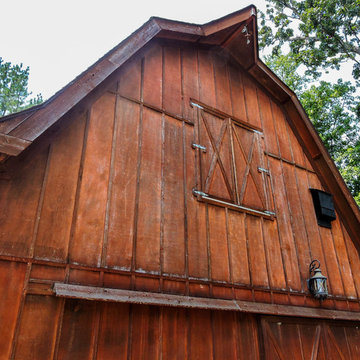 Backyard Kirkwood Barn