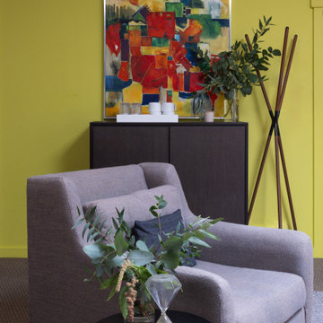 Armchair + Drink Station