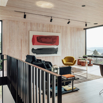 Contemporary Cube Shape Home