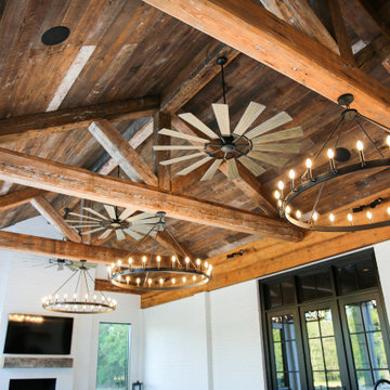 Central, LA Residence