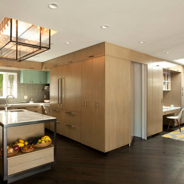 Sullivan Canyon Residence