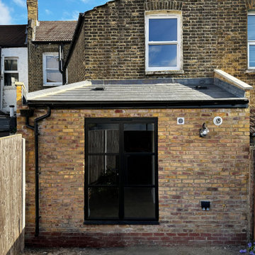 Wraparound Kitchen Extension with Bold Modern Design in East London
