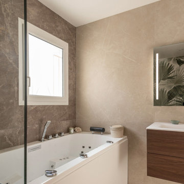 Salle de bains chic et naturelle